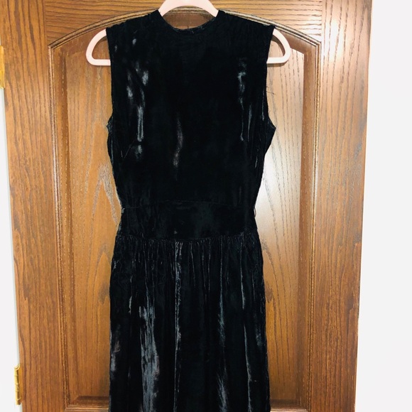 1940s velvet dress